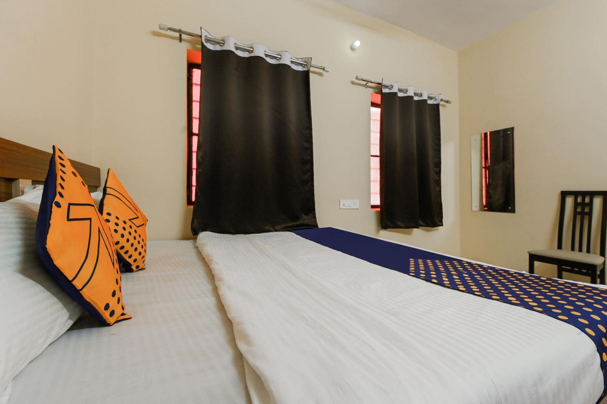 Spot On 76159 Siya Hotel جايبور المظهر الخارجي الصورة